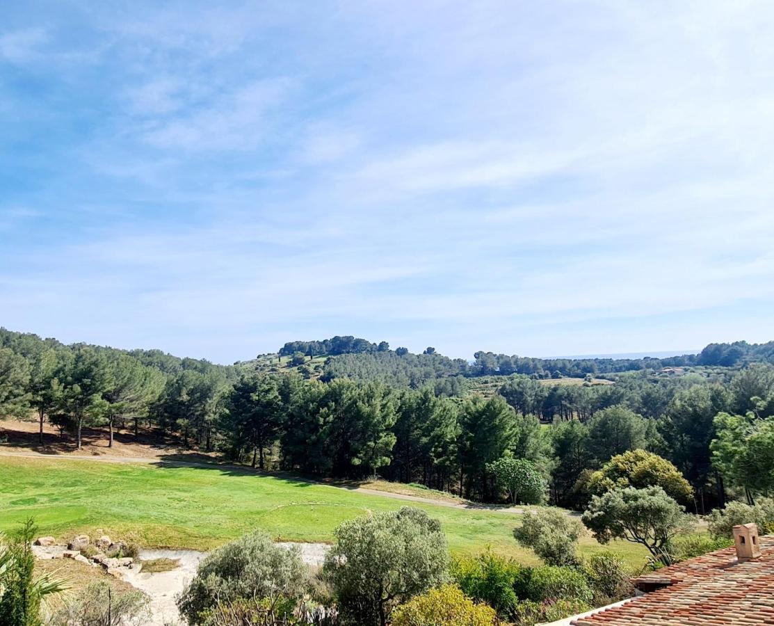 Villa Dans Cadre D'Exception - Golf, Piscine Et Tennis Prive 滨海圣西尔 外观 照片