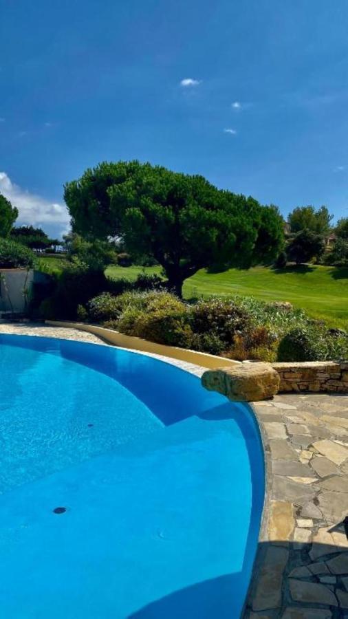 Villa Dans Cadre D'Exception - Golf, Piscine Et Tennis Prive 滨海圣西尔 外观 照片