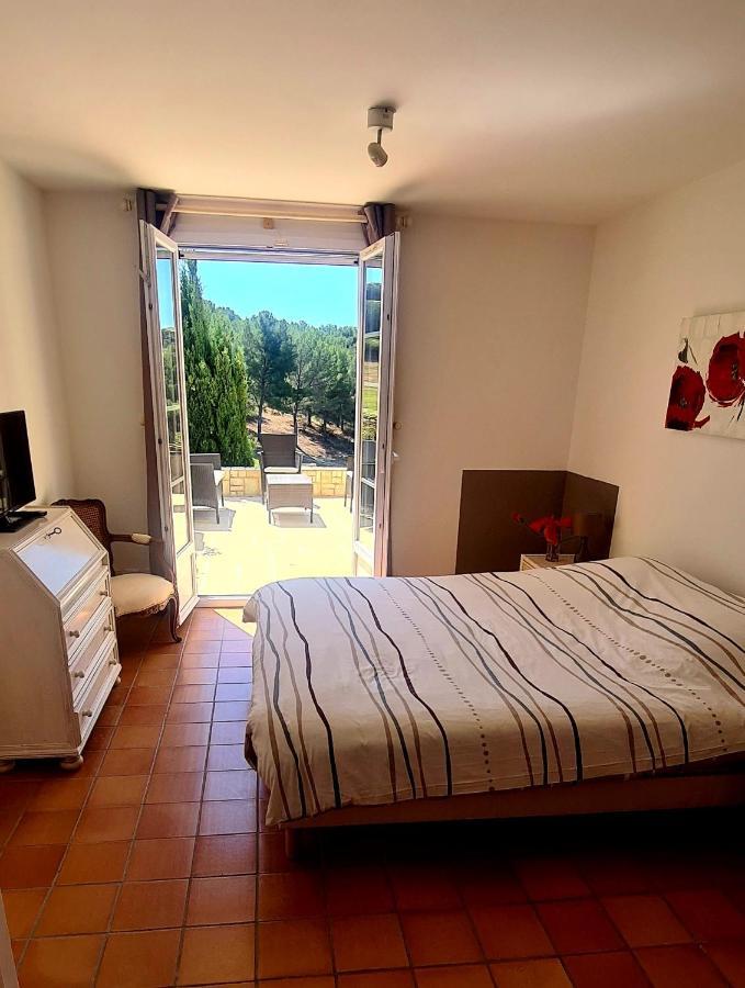 Villa Dans Cadre D'Exception - Golf, Piscine Et Tennis Prive 滨海圣西尔 外观 照片