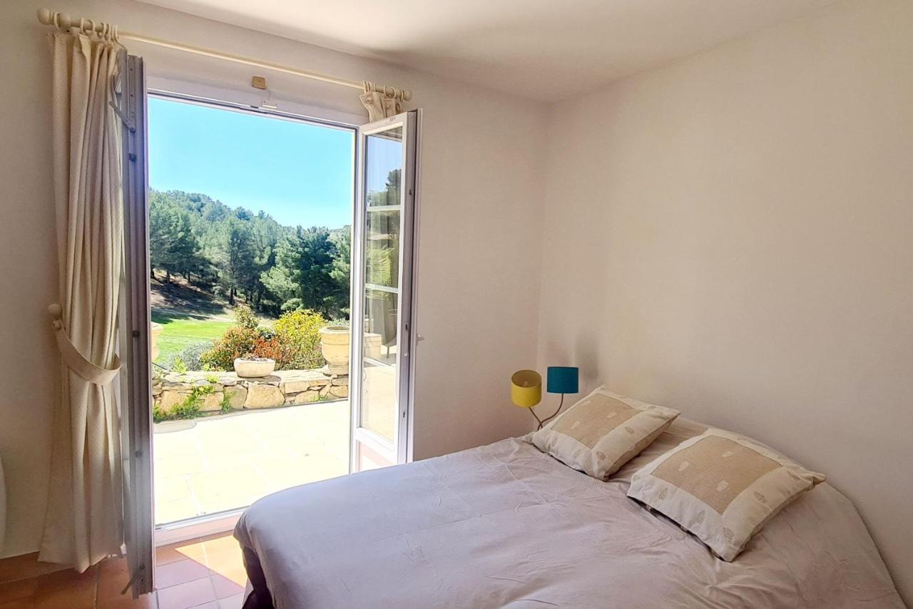 Villa Dans Cadre D'Exception - Golf, Piscine Et Tennis Prive 滨海圣西尔 外观 照片